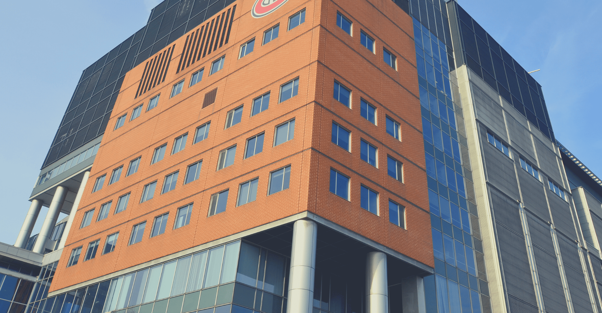 Bell Centre: Montreal Canadiens Ice Hockey Game Ticket photo 6