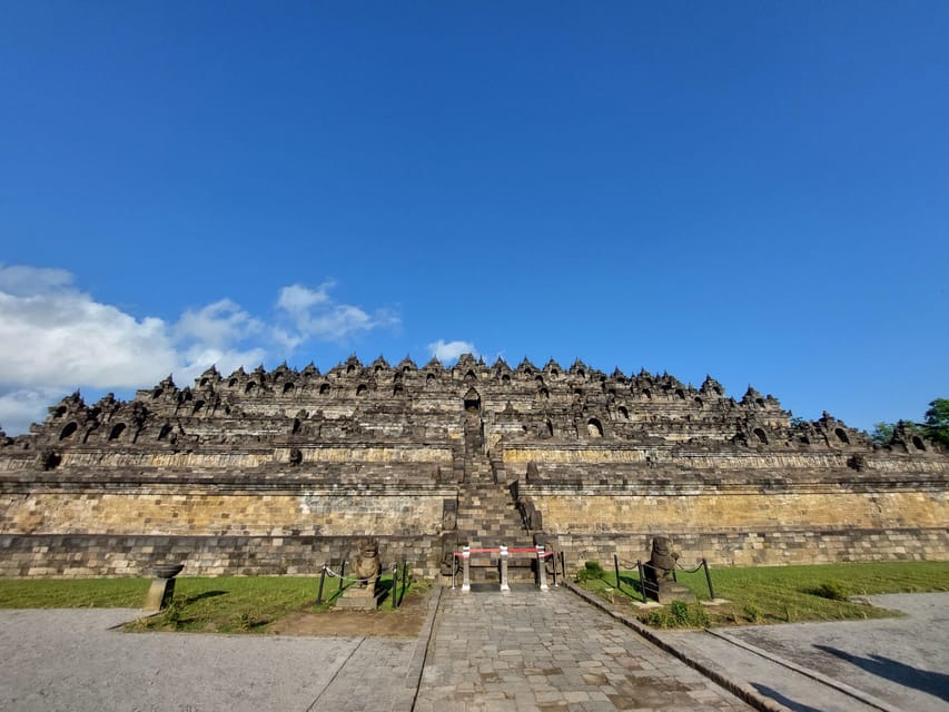 Yogyakarta, Borobudur Salite al tour Top e Prambanan - Hizvo