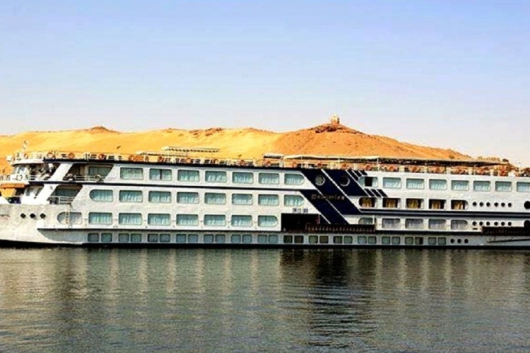 Desde Luxor Crucero de tres noches por el Nilo hasta AsuánBarco de lujo