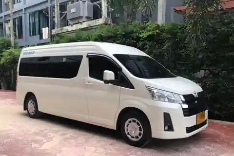 Phuket: Private Hotel Transfers To or From HKT Airport