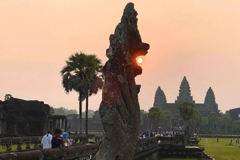 Angkor Wat Sunrise & Highlight Temples Private Guided Tour