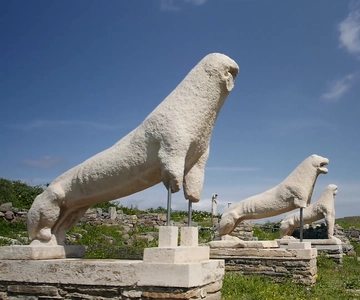 Mykonos: Delos Boat Transfer with Cell Phone Audioguide