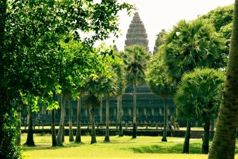 Private Angkor Wat, Ta Promh, Banteay Srei, Bayon Guide Tour