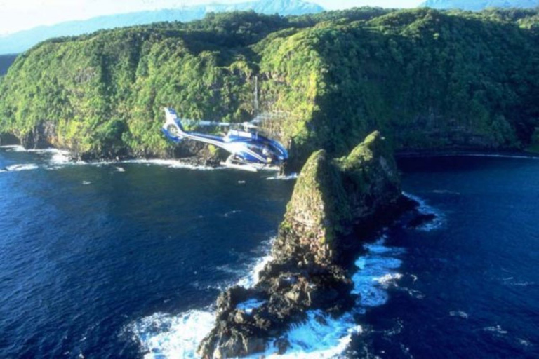 Oahu to Maui: Road to Hana Adventure Tour with Air Ticket