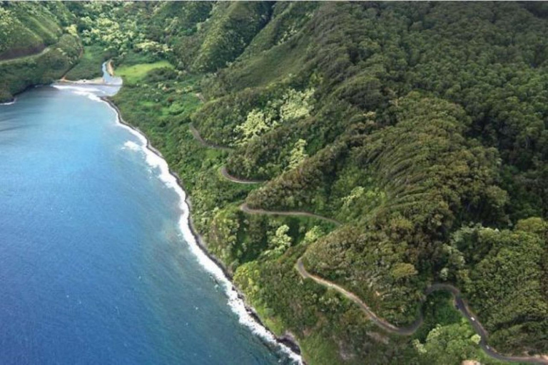 Oahu to Maui: Road to Hana Adventure Tour with Air Ticket