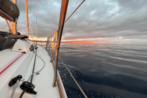 Excursiones en velero | puesta de sol | medio día | día divertido | día completoExcursiones en velero | puesta de sol | medio día | día divertido
