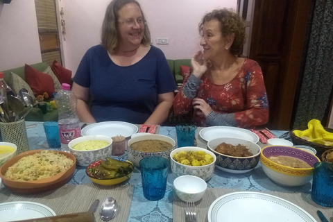 Cocina: Domina el Arte del Pollo a la Mantequilla, el Biryani y las Mezclas Vegetales