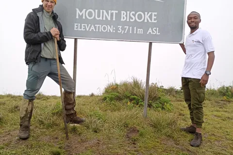 From Kigali : Bisoke Hike Volcanoes National Park with Lunch