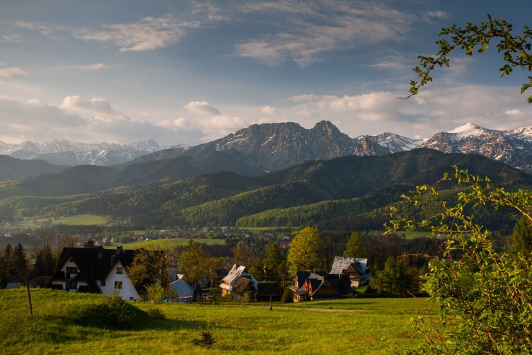 Von Zakopane aus: Tatra-Gebirge mit heißen Quellen und Seilbahn