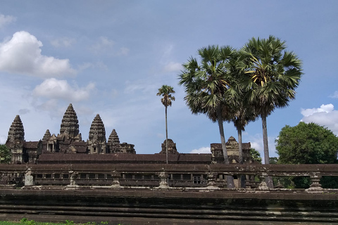 Excursión de un día a Angkor Wat al Amanecer, Ta Promh, Banteay Srei y Bayon