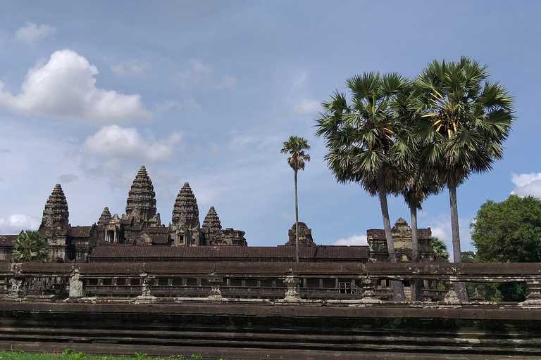 Excursión de un día a Angkor Wat al Amanecer, Ta Promh, Banteay Srei y Bayon