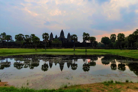 Excursión de un día a Angkor Wat al Amanecer, Ta Promh, Banteay Srei y Bayon