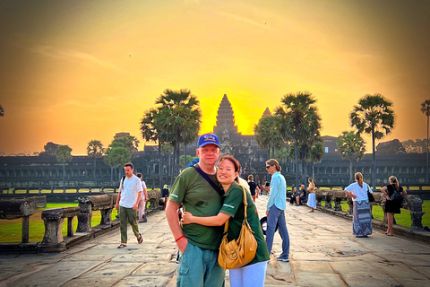 Excursión de un día a Angkor Wat al Amanecer, Ta Promh, Banteay Srei y Bayon