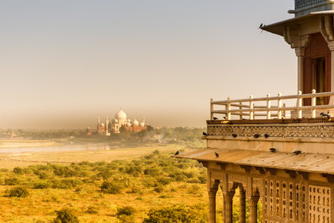 Visite du Taj Mahal à la pleine lune au départ de Delhi (tout compris)Circuit tout compris dans des hôtels 5 étoiles