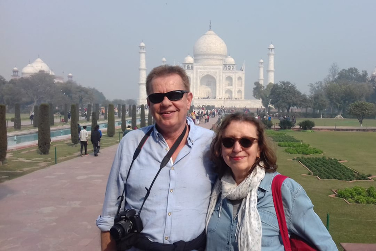 Visite du Taj Mahal à la pleine lune au départ de Delhi (tout compris)Circuit tout compris dans des hôtels 5 étoiles