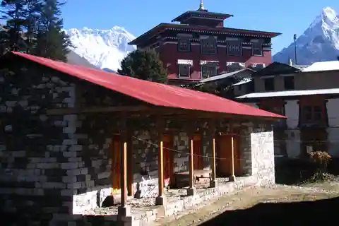 Everest Base Camp Treks 17 days