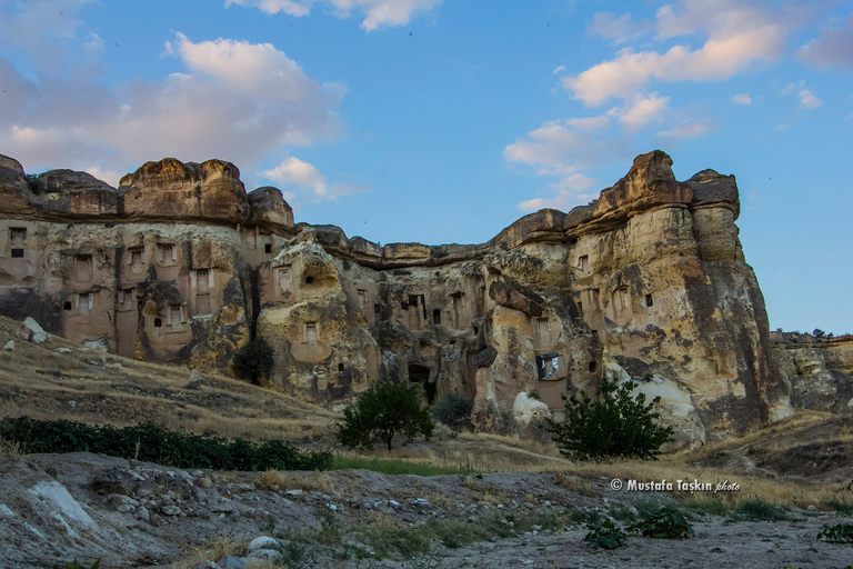 Wandeltocht van een hele dag met hoogtepunten in CappadociëRondleiding Engels, Frans