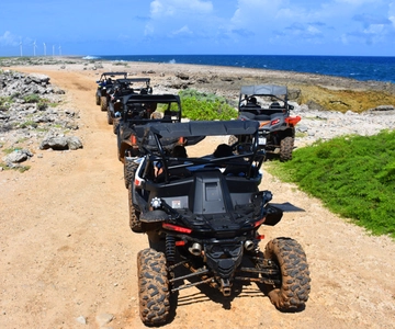 Off road buggy tour op Curacao