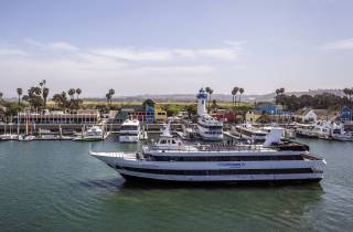 Los Angeles: Nächtliche Bootsfahrt mit Abendessen in Marina Del Rey