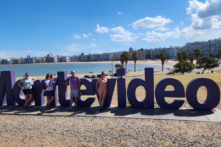 Montevideo: Private City Highlights Tour