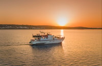 Protaras, Adults Only 80's/90's DJ por do sol com churrasco Jantar - Hizvo
