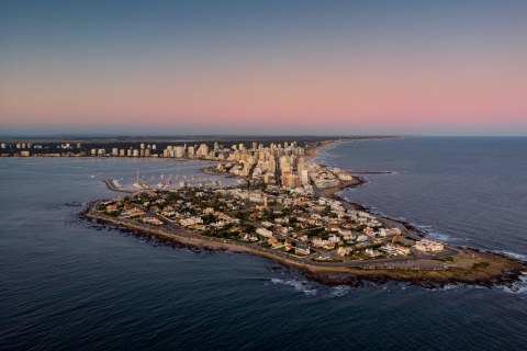 Montevideo: begeleide privébustour naar Punta del Este