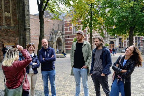 Utrecht Walking Tour mit einem lokalen Comedian als GuideUtrecht City Centre Tour mit einem lokalen Komiker als Guide