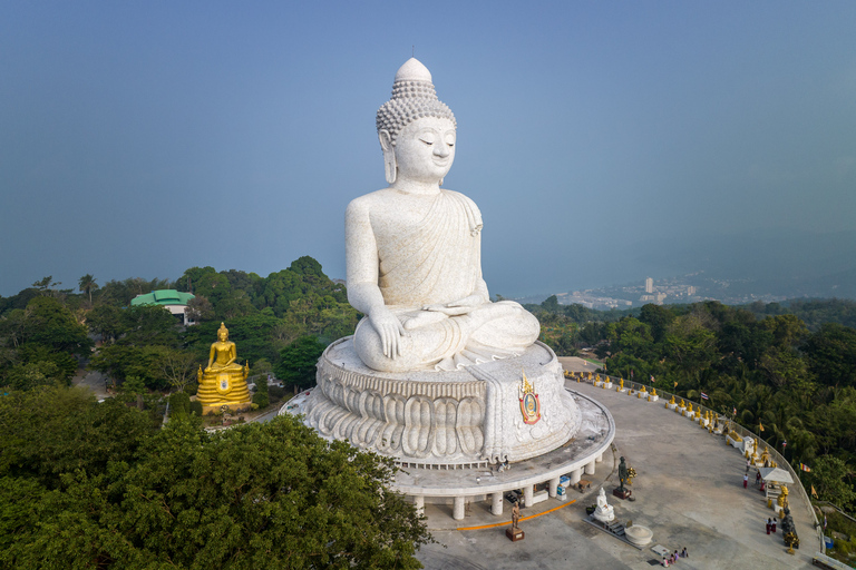 Phuket: Wielki Budda, Wat Chalong i wycieczka z przewodnikiem po mieścieWielki Budda, Wat Chalong i poranne zwiedzanie miasta