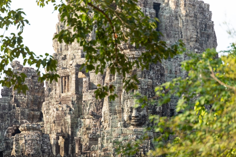 Explorador de Angkor con Tuktuk y Guía PrivadoExplorador de Angkor con Tuktuk y Guía