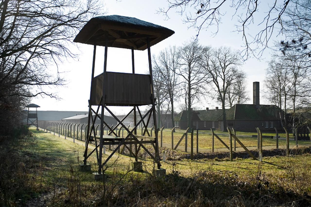 Vught: Eintrittskarte für das KZ-Denkmal