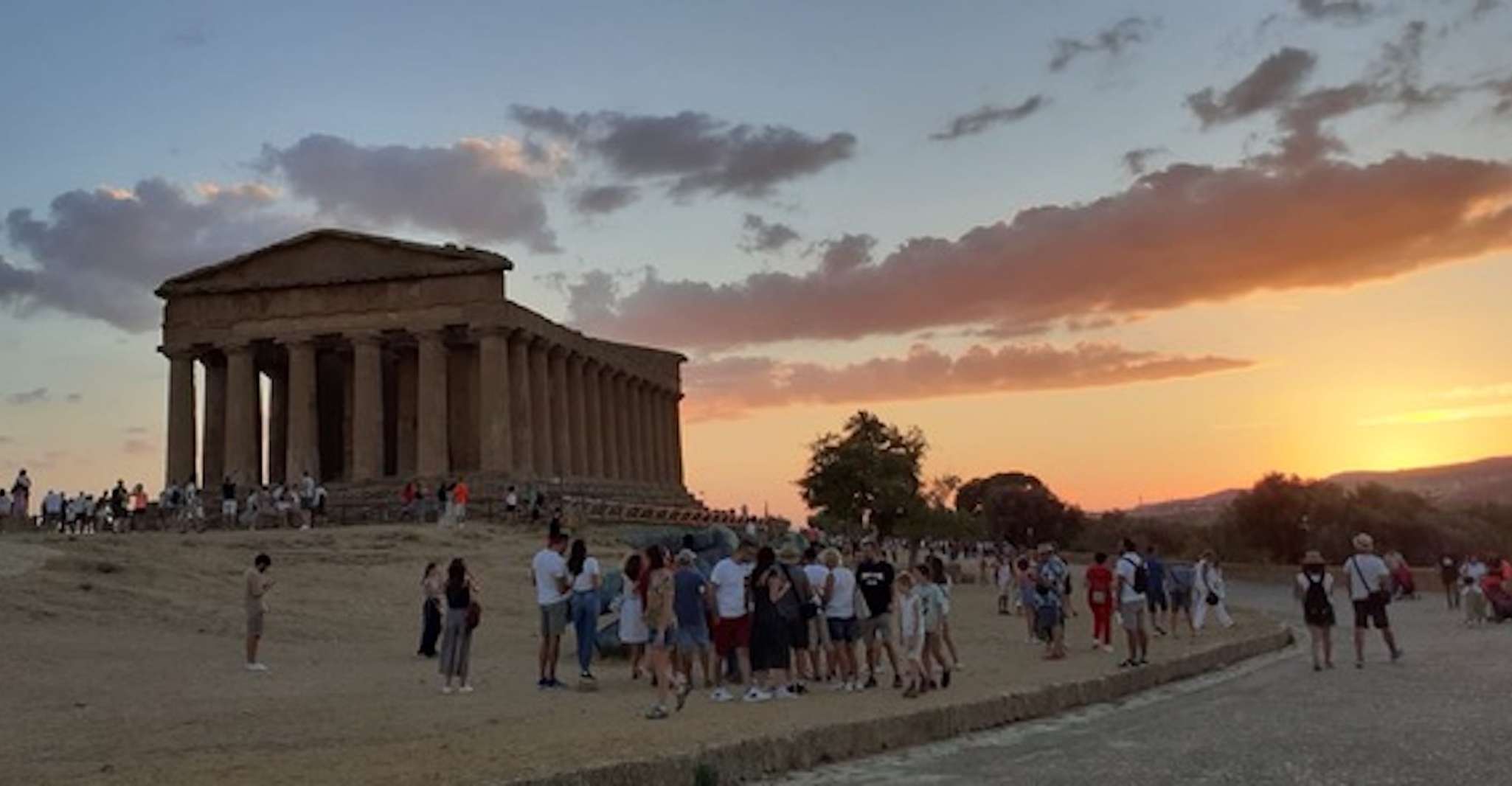 Agrigento, Valle dei Templi Tour Privato Sotto le Stelle - Hizvo