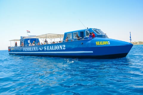 Safaga/Makadi Bay: Panorama Submarine with Snorkeling