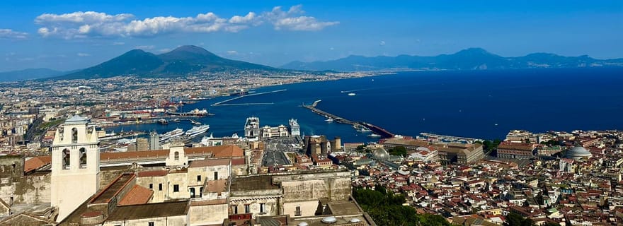 Naples : Visite guidée à pied de Naples avec un guide de la région