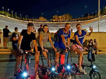 Athènes : visite nocturne de la ville en vélo électrique