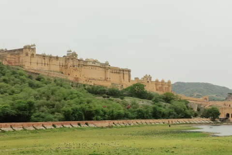 Delhi Agra Jaipur : 3 Tage private Tour mit dem AutoChauffeur + Auto + Reiseführer.