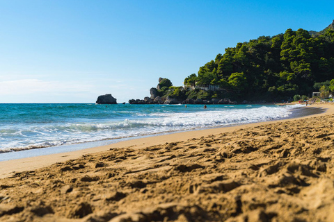 Excursión privada a las playas de Corfú : Paleokastritsa y GlyfadaExcursión privada por las playas de Corfú: Paleokastritsa y Glyfada