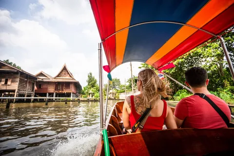 Drijvende markt van Bangkok en boottocht naar een orchideeënkwekerij