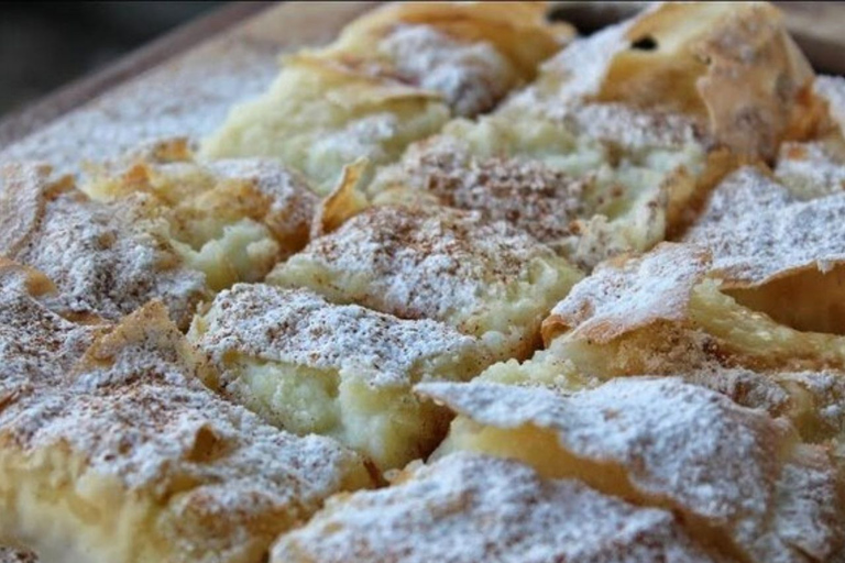 Goûtez Corfou : Visite à pied de Corfou en petit groupe ou en privéVisite gastronomique en petit groupe