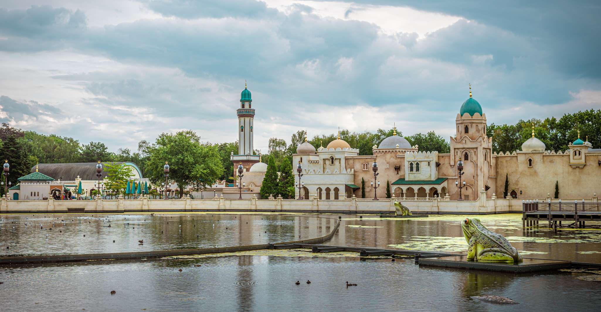 From Amsterdam: Day Trip to Efteling Theme Park with Ticket