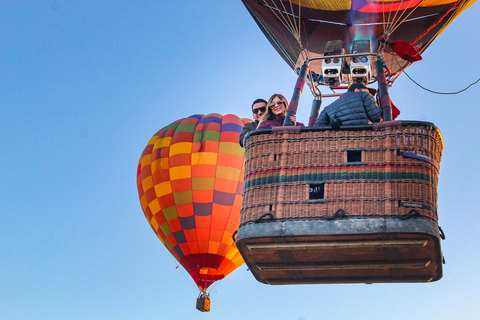 De Monterrey: voo privado de balão de ar quente