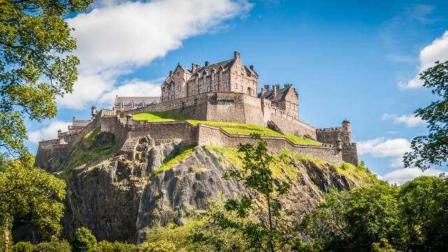 Visit Edinburgh Castle Highlights Tour with Tickets, Map & Guide in Scotland