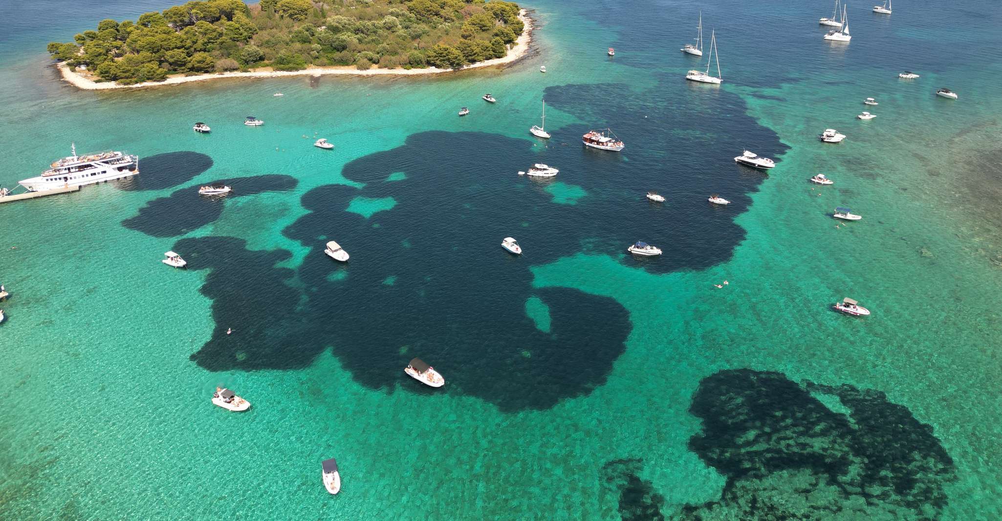 Suitetrails - From Trogir, Half-Day 3-Island Boat Tour with Coffee/Water