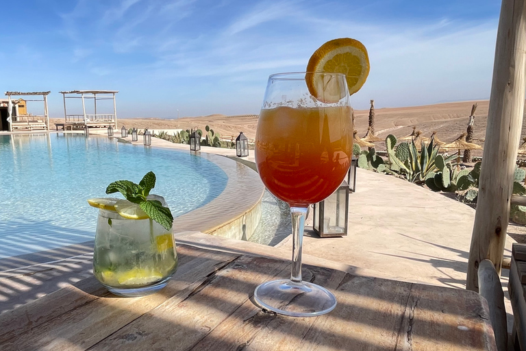 Private Luxury Lunch in Agafay Desert & Swimming Pool Marrakech: Luxury Lunch in Agafay Desert & Swimming Pool