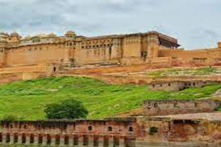 From Delhi : Private Jaipur City Guided Tour With Transfer Tour Without Lunch & Entry Fee