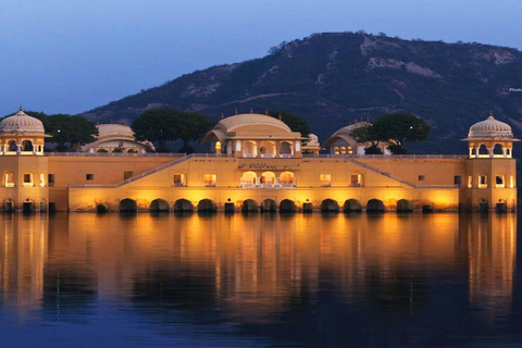 From Delhi : Private Jaipur City Guided Tour With Transfer Tour Without Lunch & Entry Fee