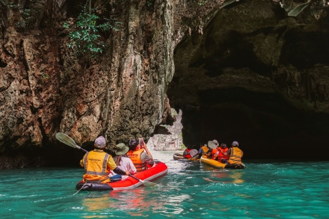 Phuket : Dîner au coucher du soleil sur l'île de James Bond et canoë-kayakPhuket : Dîner au coucher du soleil sur l'île de James Bond Canoë en grand bateau