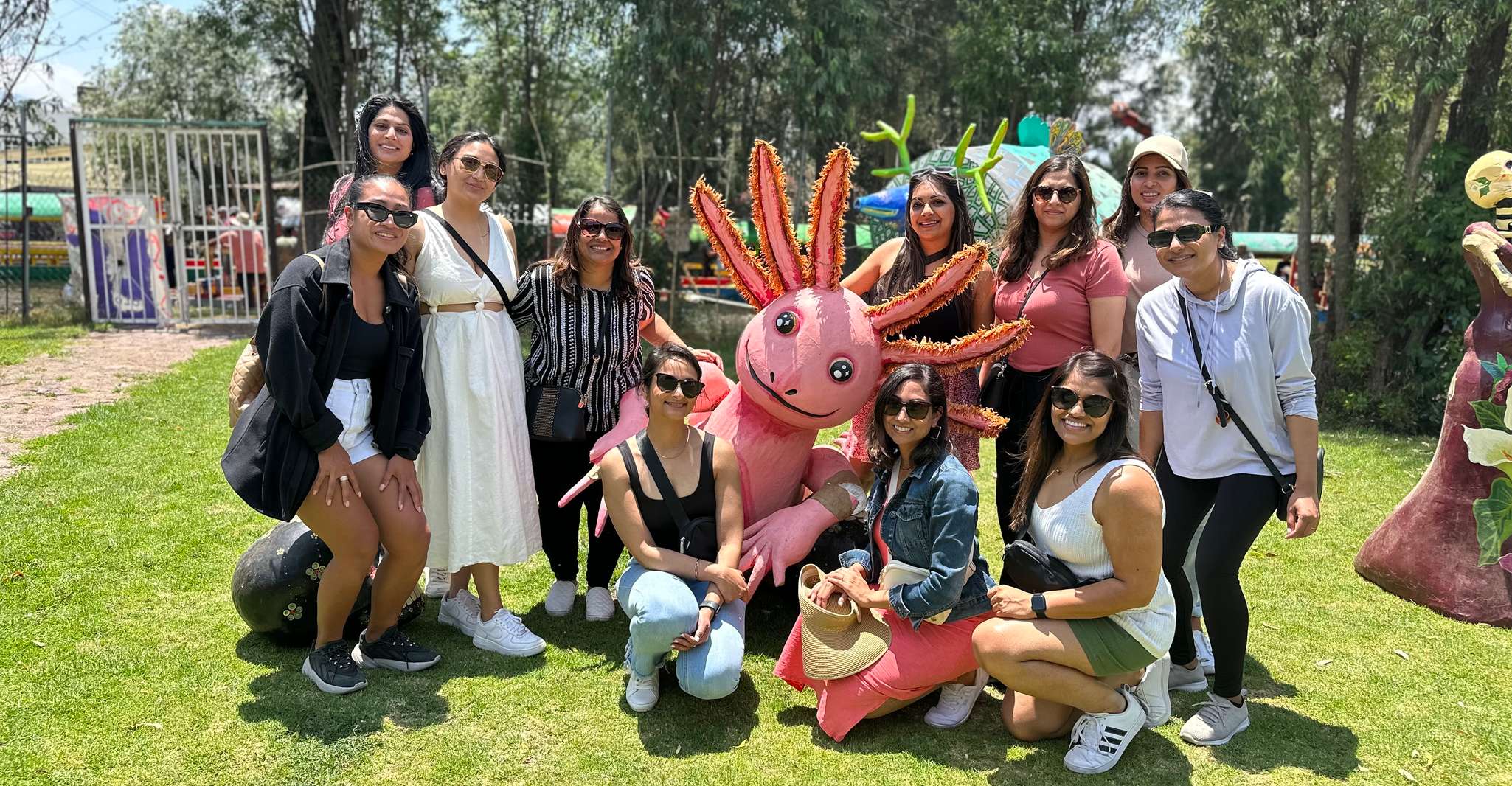 Xochimilco, Giro in barca con il Santuario Ambystoma Mexicanum - Hizvo