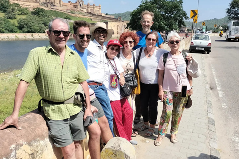 Unieke Jaipur privétour van een hele dag per auto en chauffeur