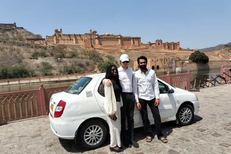 Unieke Jaipur privétour van een hele dag per auto en chauffeur