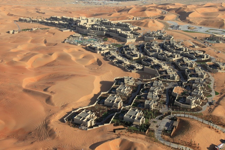 Z Dubaju: prywatny transfer do Qasr Al Sarab